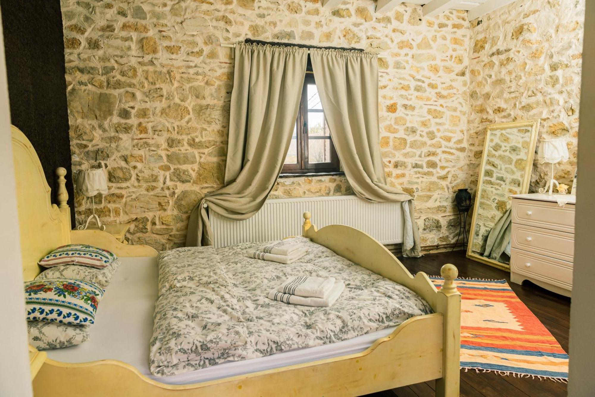 Casa Thea Cheile Nerei Hotel Socolari ภายนอก รูปภาพ