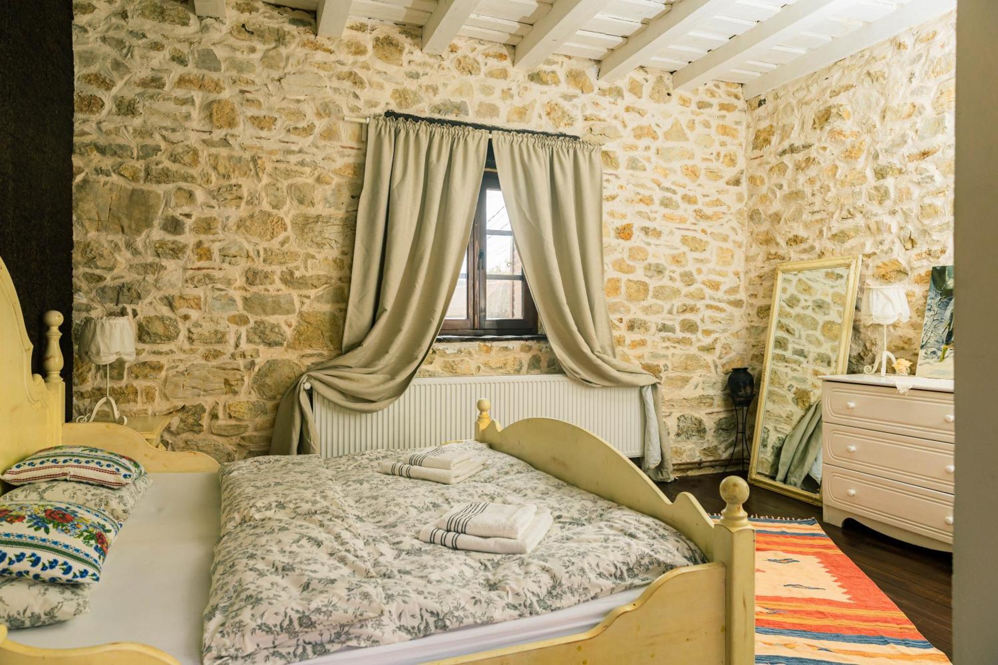 Casa Thea Cheile Nerei Hotel Socolari ภายนอก รูปภาพ